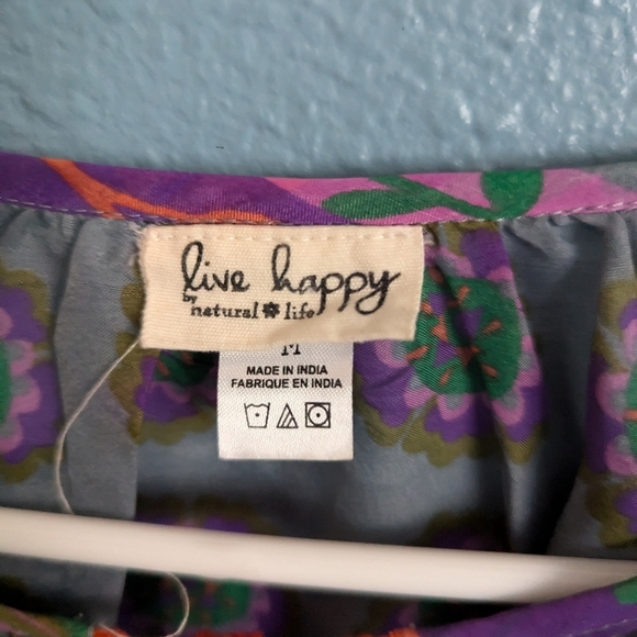 Live Happy Chic Floral Top - Multicolor - Picture 4 of 4